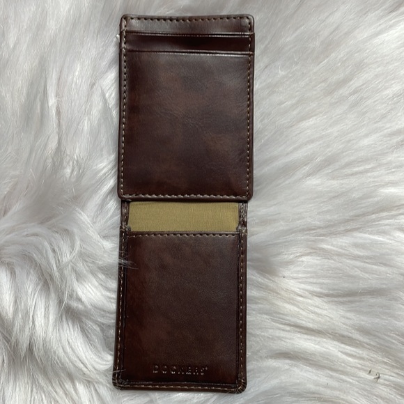 Men’s Dockers RFID-Blocking Front Pocket Wallet with Magnetic Money Clip - Picture 3 of 3